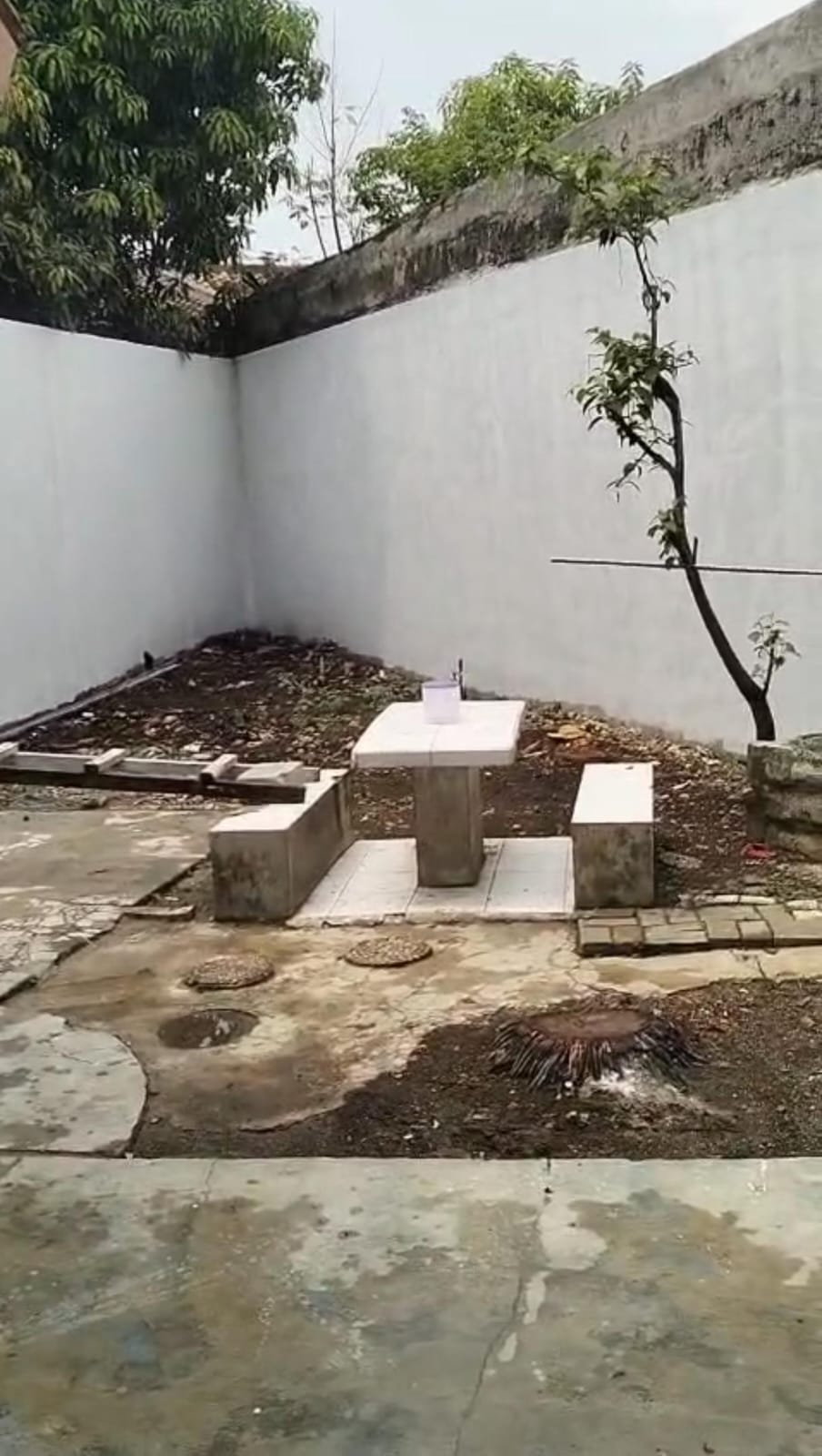 Rumah Disewakan di Taman Beverly Lippo Cikarang